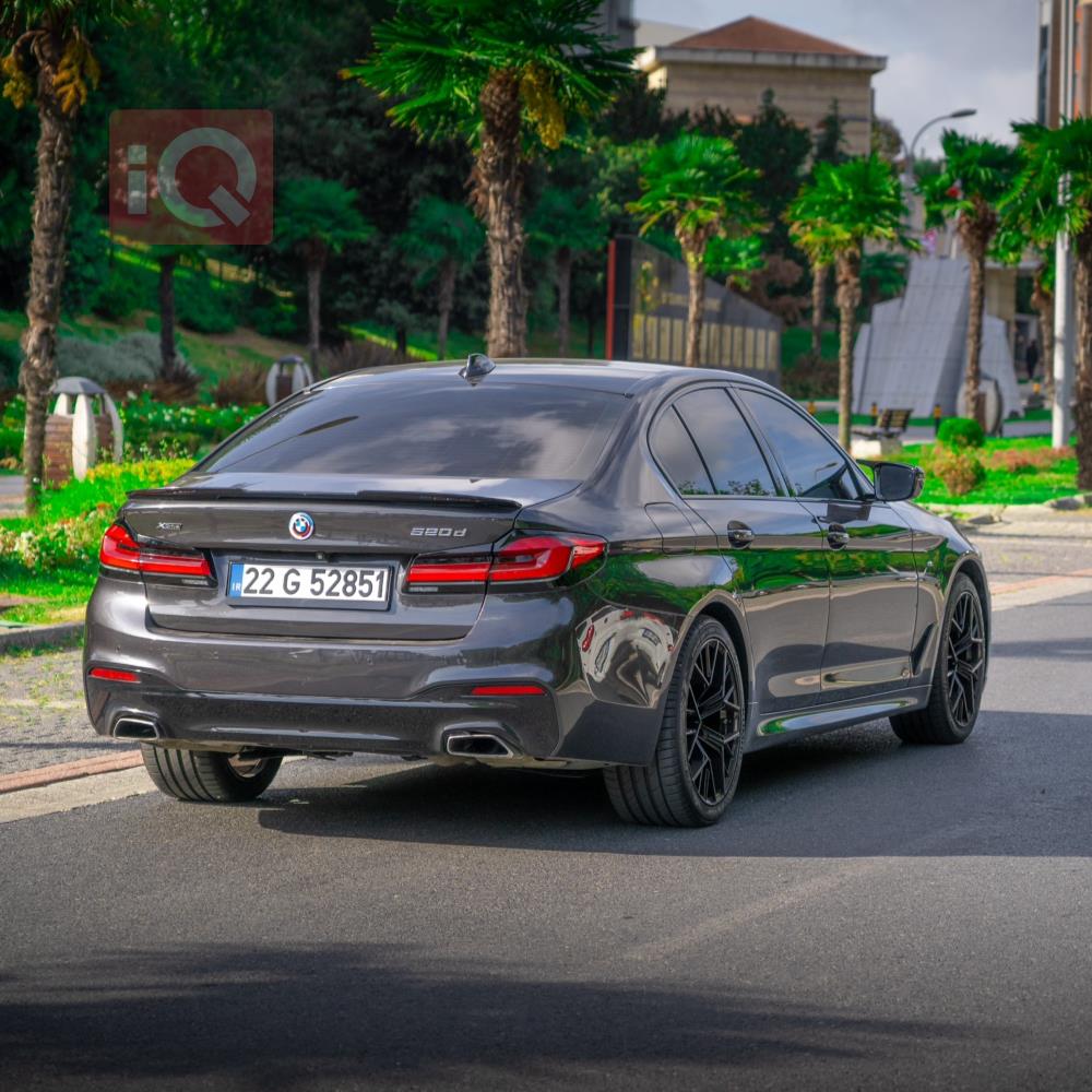 BMW 5-Series